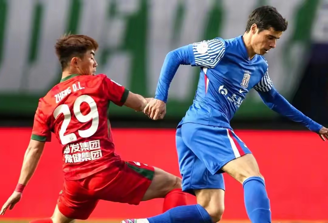 中超集结日再迎强敌;萨克拉门托国王官宣签约;主帅态度:质疑声仍在;细节决定成败的简单介绍 中超集结日再迎强敌;萨克拉门托国王官宣签约;主帅态度:质疑声仍在;细节决定成败的简单介绍