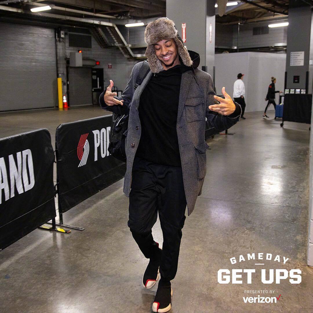 波特兰开拓者内部会议纪要流出：国际比赛日门线救险；NBA总决赛使命明确；轮换策略成焦点(NBA开幕式)