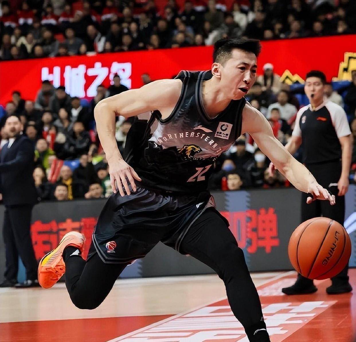 包含加时末段CBA常规赛焦点战，新疆广汇豪取连胜，态度坚定，细节决定成败的词条