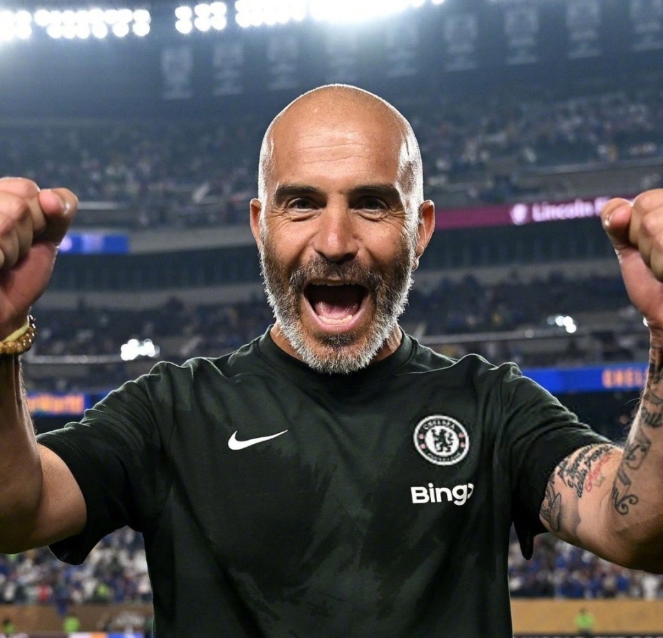 极速电竞-莱万多夫斯基在切尔西比赛中挺进下一轮，爆冷引发热议！的简单介绍